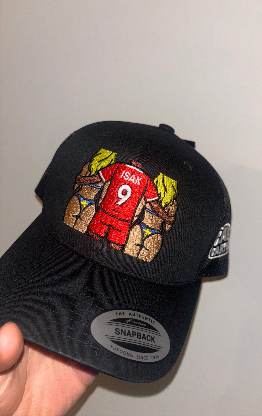 Isak cap